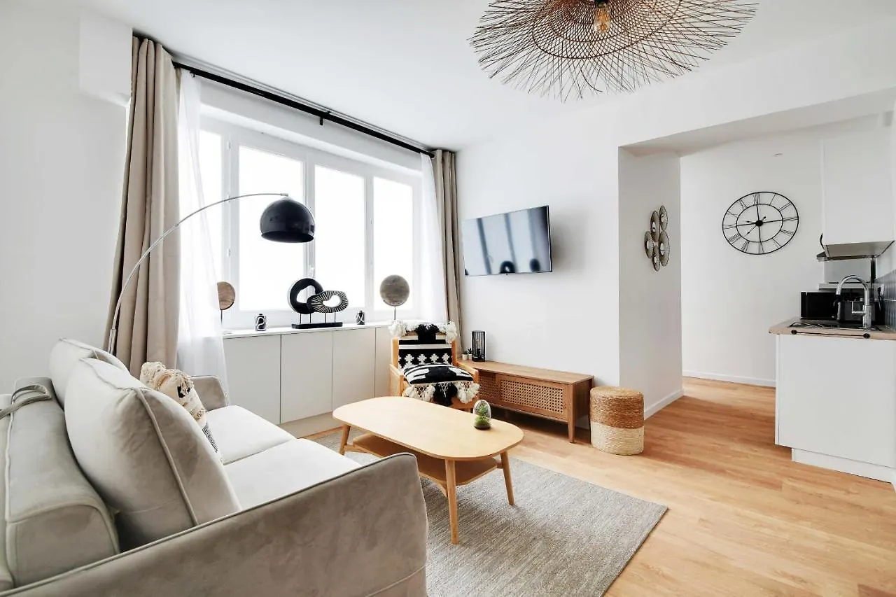 Amazing Apartment 6P2Br - Grands Boulevards Paris 0*,